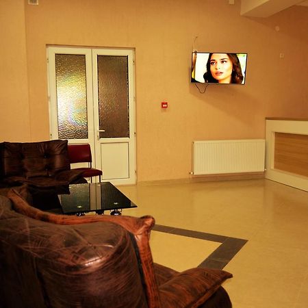 Kmg Hotel Khashuri Eksteriør bilde