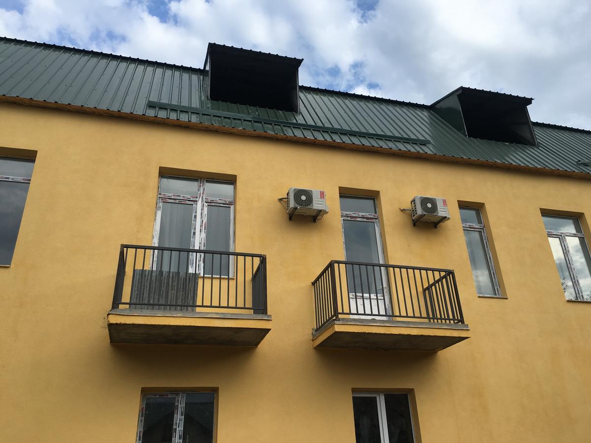 Kmg Hotel Khashuri Eksteriør bilde