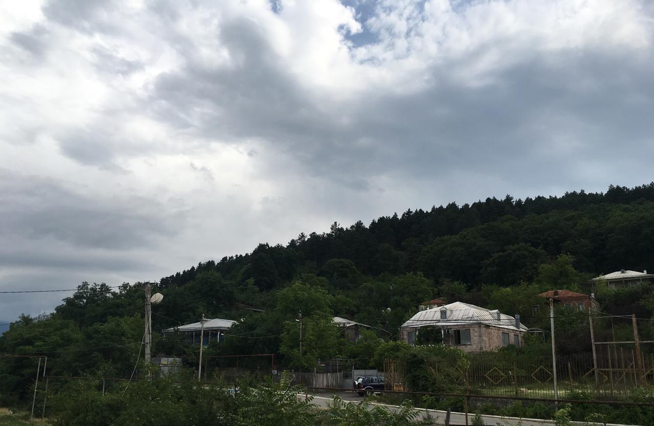 Kmg Hotel Khashuri Eksteriør bilde