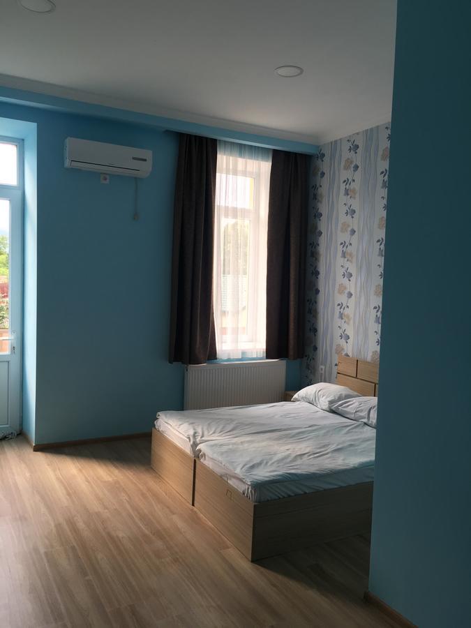 Kmg Hotel Khashuri Eksteriør bilde